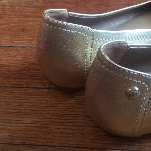 Coach Flats - Picture 6 of 7